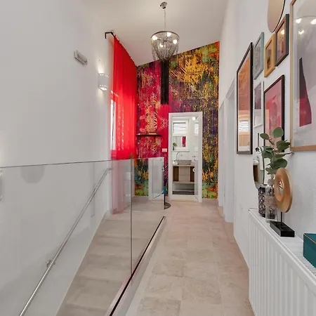 Vesna With Heated Pool Villa Makarska