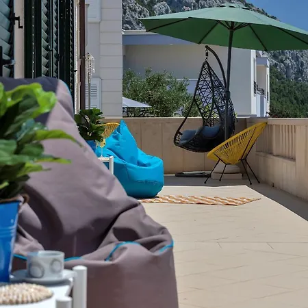 빌라 Vesna With Heated Pool *