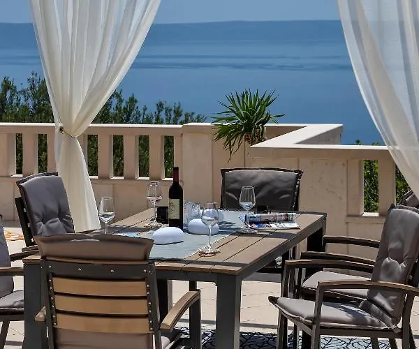 וילה Vesna With Heated Pool *